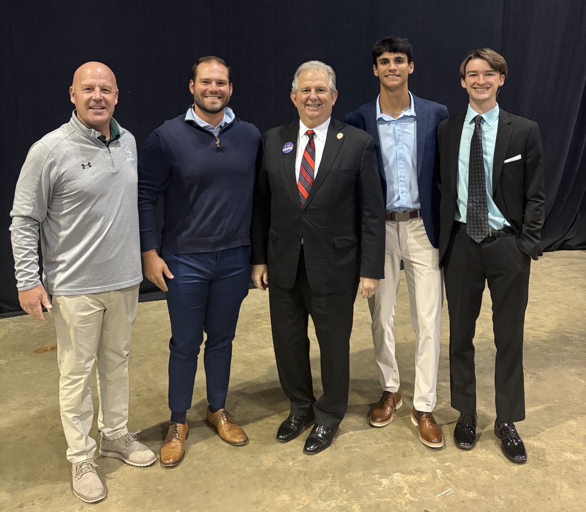 Mayor's Prayer Breakfast with Captain Shreve students and alum: Bowen '15, Mayor Arceneaux '69, Lopez '26, Pennwell '26.