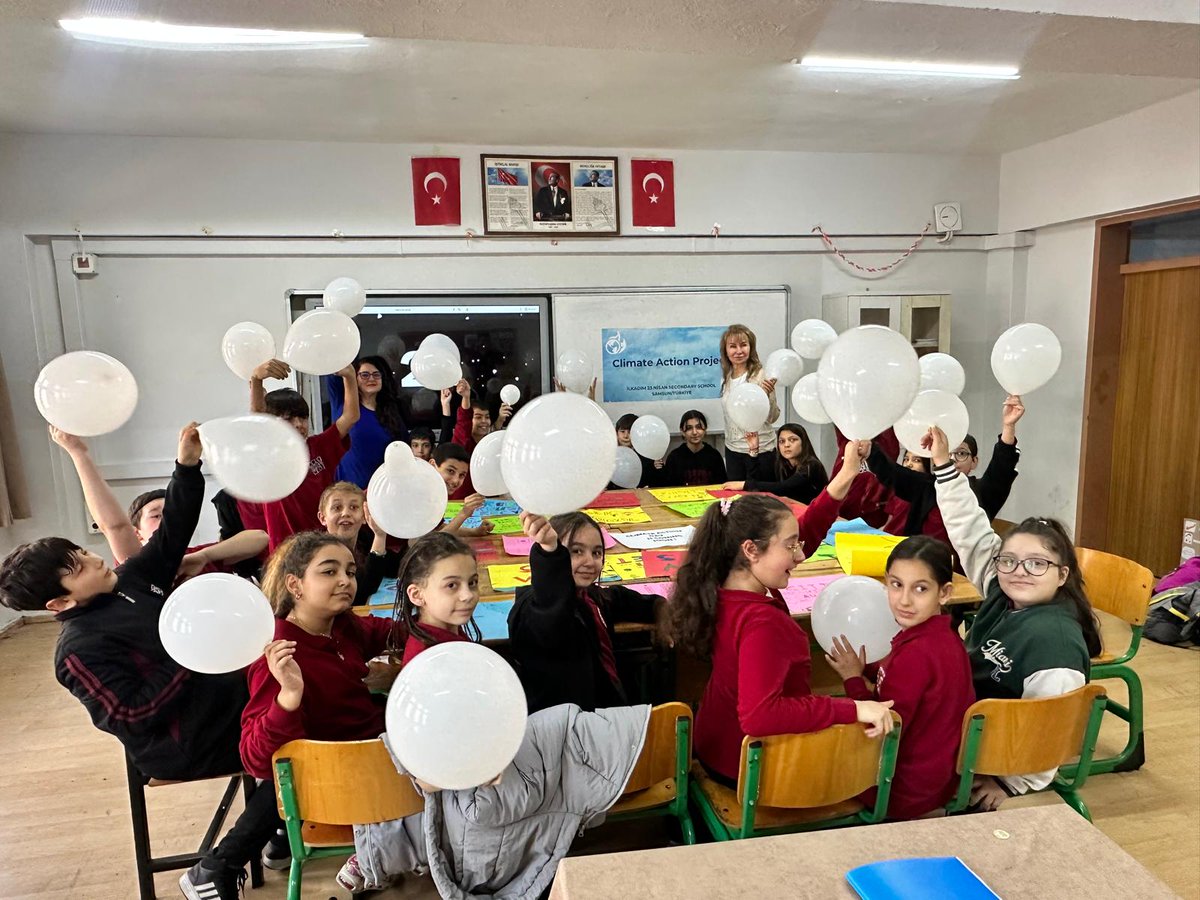 SeilSEZEN1's tweet photo. Happy #ClimateActionDay @TakeActionEdu
@koentimmers
@JenWilliamsEdu
@ClimateActionED
@samsunmem
@23_ortaokulu
@GecginFigen https://t.co/rT0WYtpiaH