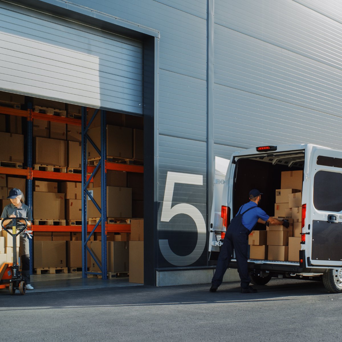 AustinHardware's tweet photo. From vendor managed inventory programs that prevent stockouts, to custom engineering for unique applications, to fast shipping through a streamlined distribution network, we deliver the support teams need to stay efficient and on schedule. 

Learn More: https://t.co/3BP8v5NGi3 https://t.co/rXYUicTtcT