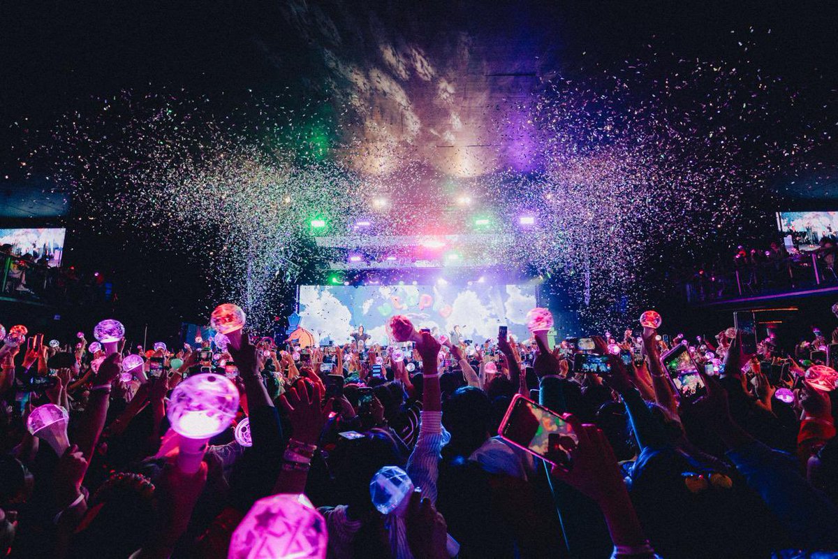 ninshi_ent's tweet photo. Miles de gracias a todos nuestros seguidores y a todas las AROHA 💜

Llenaron de amor y energía los increíbles eventos de ZOONIZINI. 💚🧡

Gracias a MJ y JINJIN por su alegría, talento y por hacer vibrar a México con dos fechas inolvidables, reuniendo a miles de personas que disfrutaron cada momento. 🇲🇽✨

#ZOONIZINI #MJ #JINJIN #ASTRO #AROHA #NinshiEntertainment #RollTheDiceInMexico