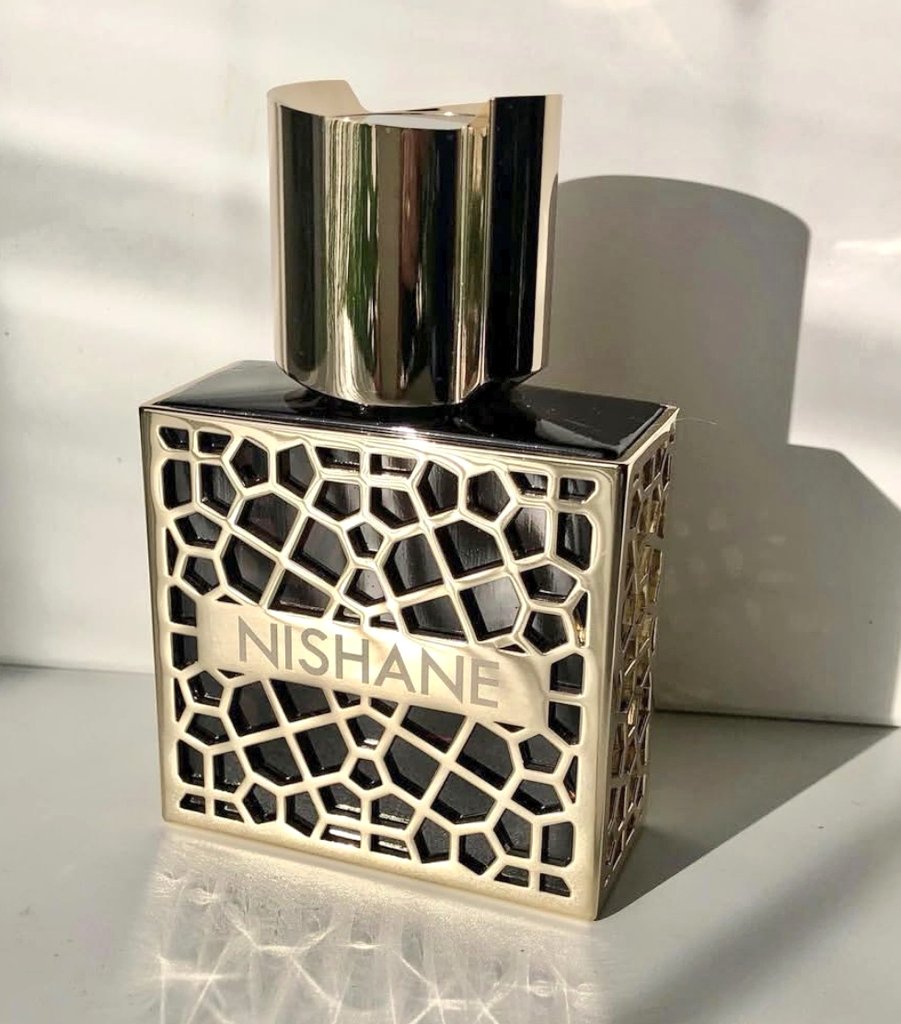 _fragrantica's tweet image. NEFS Nishane 
  
عطر عود مع نوتات جورموند وبودرية ونوتة 

بوزية مناسب للجنسين وللشتاء والأداء 10/10        

           فخم جداً وسعره مرتفع

#رابطة_عشاق_العطور