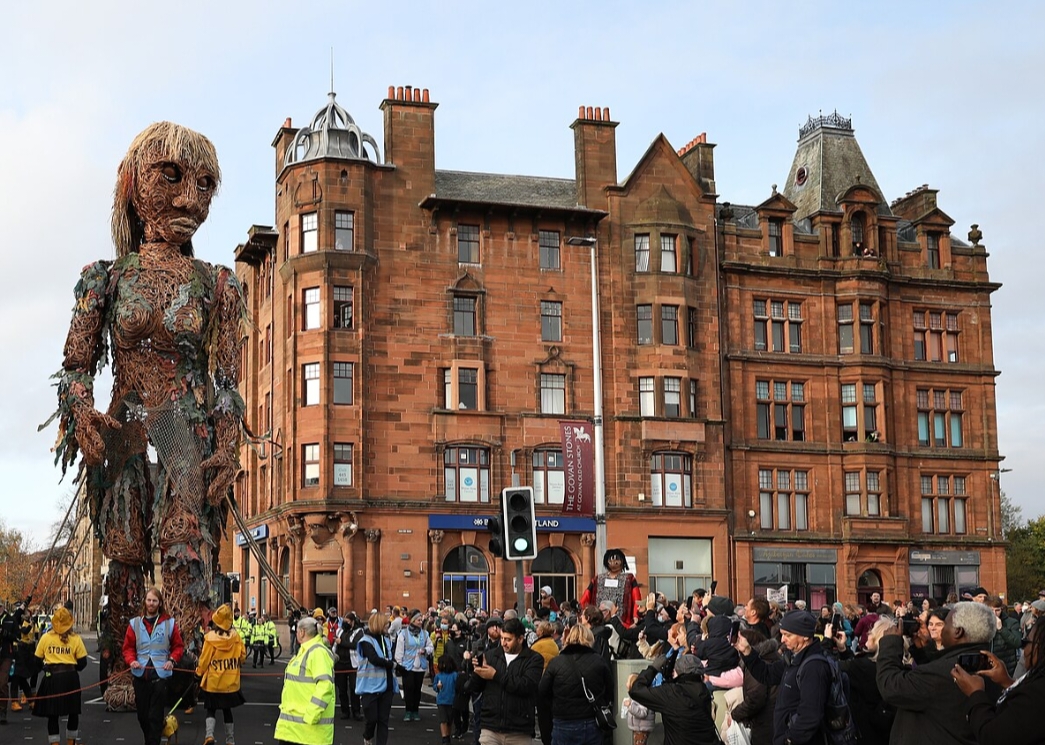 LiamOMaraIV's tweet image. On #ThisDayInHistory in 2021, #indigenous activists led 100,000 protesters at #COP26, the UN #ClimateChange Conference in #Glasgow, Scotland. They called for more renewable energy &amp;amp; reparations for the #GlobalSouth. Sadly, #capitalist priorities still hurtle us toward extinction.