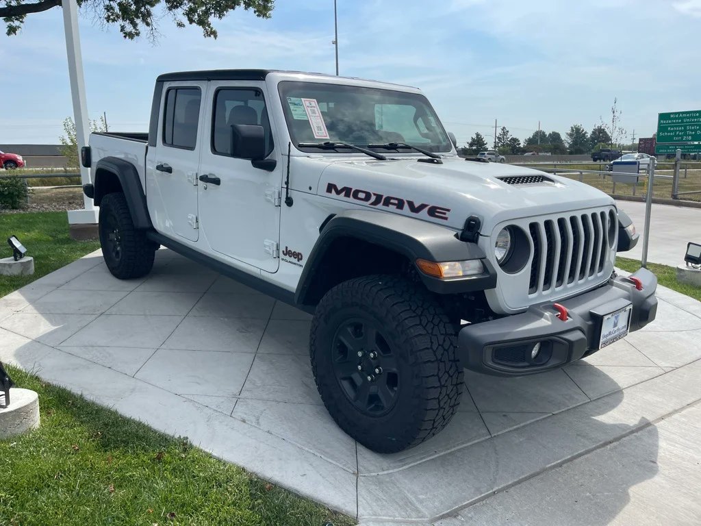 OlatheHyundai's tweet photo. 🔥 Thursday Pre-Owned Power Plays!
Shop online here: https://t.co/AQWpjAWuqH
It’s that time of the week again! Swing by any McCarthy dealership and check out our hot Thursday Used Specials! 🔥
#McCarthyAuto #ThursdayUsedSpecials #UsedCarDeals #DriveMcCarthy #QualityCars https://t.co/GmH88Y4xJX