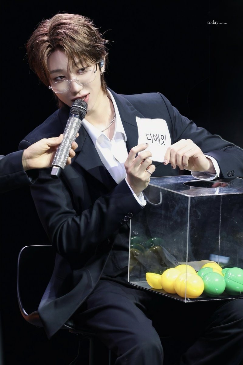 𝗛𝗔𝗣𝗣𝗬 𝗧𝗛𝗘𝟴 𝗗𝗔𝗬 🎂

#별이_교차하는밤_명호야_생일축하해
#SkyFall_With_THE8

#디에잇 #THE8 #서명호
#ミンハオ #徐明浩 #Minghao
#세븐틴 #SEVENTEEN