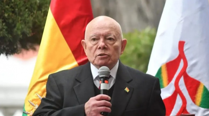 BrujulaNoticias's tweet image. El factor Hassenteufel: cómo el TSE recuperó credibilidad
brujuladigital.net/politica/2025/…