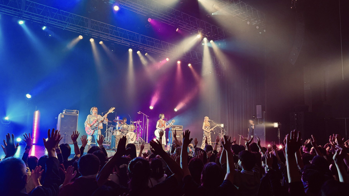 On stage media image