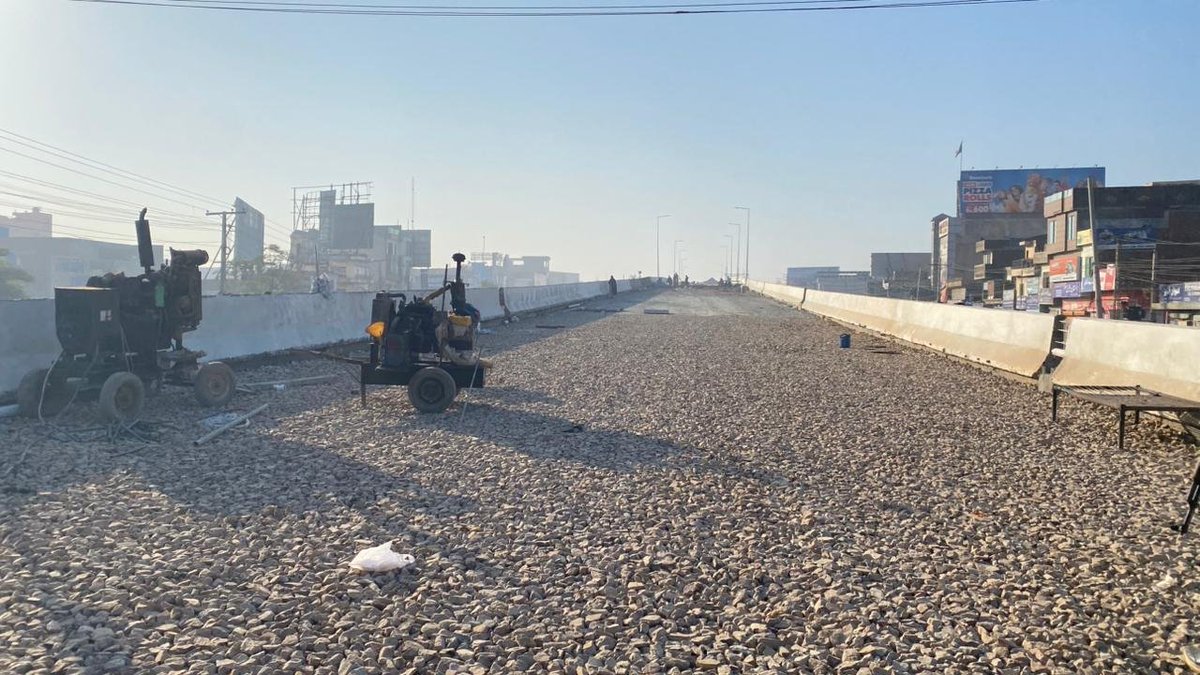 ڈپٹی کمشنر نوید احمد کا چندا قلعہ فلائی اوور کا دورہ

منصوبے کی پیش رفت کا جائزہ لیا، جلد مکمل کرنے کیلئے تعمیراتی کاموں کی رفتار مزید تیز کرنے، دن رات شفٹوں میں کام جاری رکھنے کی ہدایات جاری کیں۔ فلائی اوور کو جلد ٹریفک کیلئے کھول دیا جائے گا۔

<a href="/GovtofPunjabPK/">Government of Punjab</a> <a href="/MaryamNSharif/">Maryam Nawaz Sharif</a>