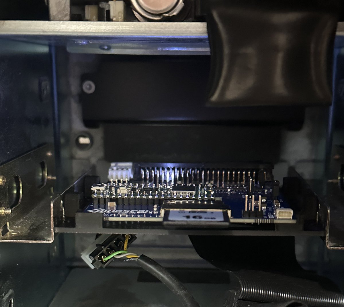 oldpc_love's tweet image. NeXTcubeやOldMacで使っているCF to SCSI アダプタが随分と値上がりしていたのでBlueSCSI買ってみました。とりあえずCFやHDDからダンプしたイメージで普通にブート出来ました。
#NeXTcube