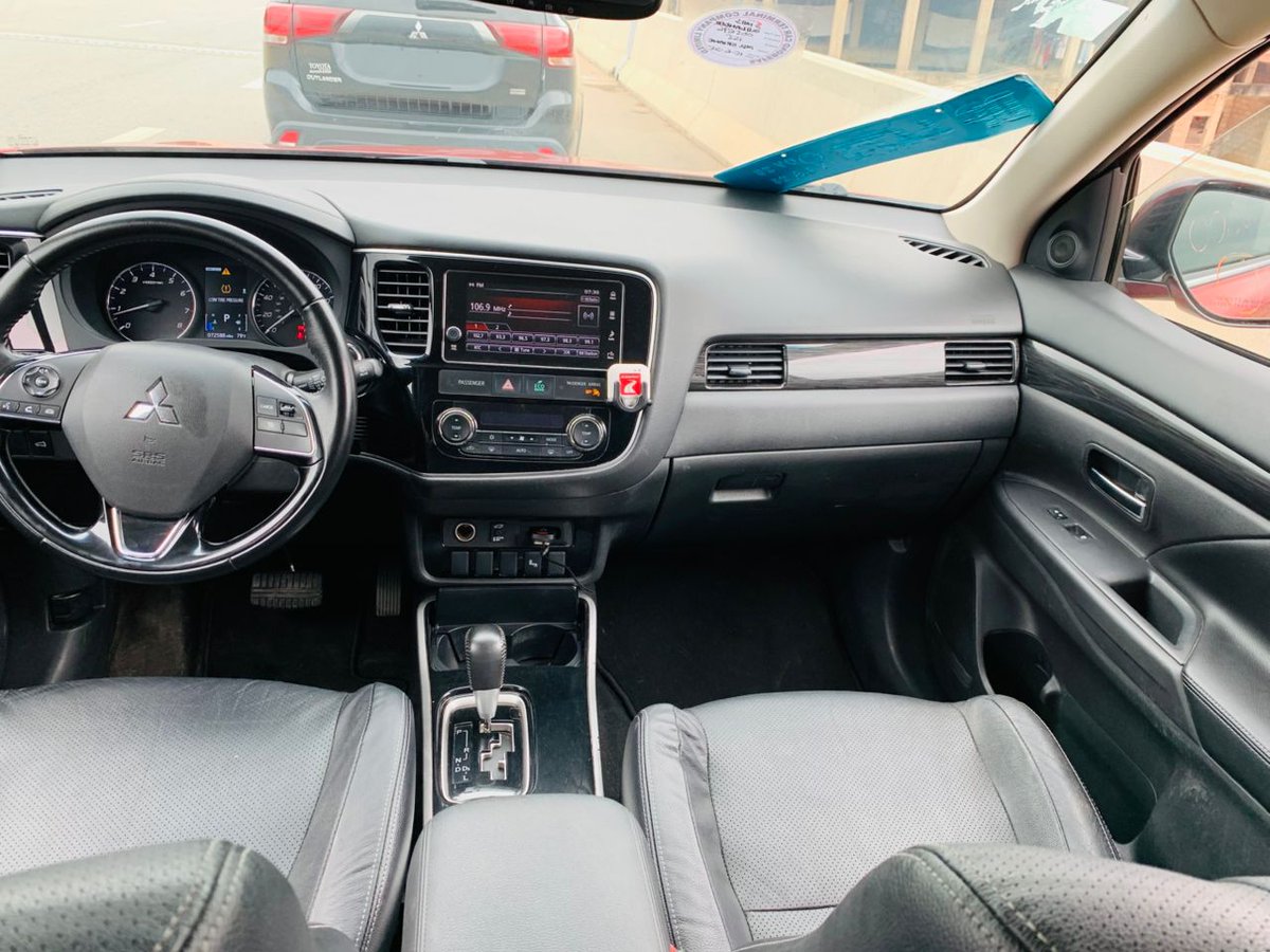 dx_autos's tweet image. 2018 Mitsubishi Outlander SE
Keyless entry
Infotainment system
Reverse camera
Leather seats
Cleared recently 

Price: GHC 260,000
Slightly Negotiable

WhatsApp/call: 0550256731