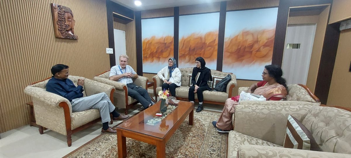 iitmpune's tweet image. The Iranian Delegation attending the ongoing 11th WMO Scientific Conference on Weather Modification at IITM, Pune, held discussions with Dr. A. Suryachandra Rao,Director, IITM &amp;amp; Dr. Thara Prabhakaran, Project Director, PDTC/CAIPEEX, IITM.
@MEAIndia @India_in_Iran @Indiametdept