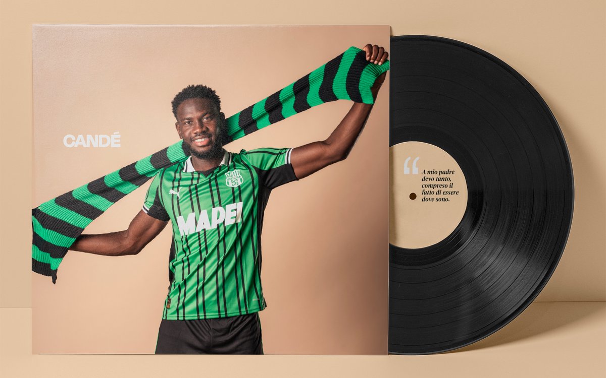 SassuoloUS's tweet photo. Candé si presenta 🎙️

Intervista integrale su https://t.co/cHf5UmfDEO  🖤💚

#ForzaSasol https://t.co/Ws70WfAokB