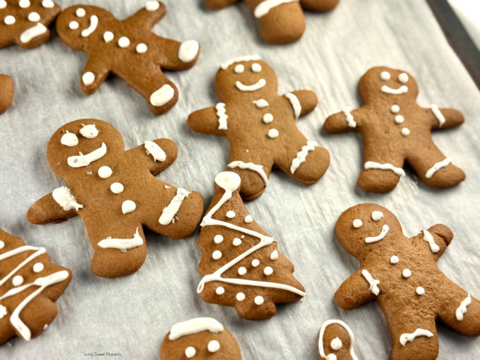 LivingSMoments's tweet image. Sourdough #Discard Gingerbread Cookies livingsweetmoments.com/sourdough-disc…  #discardcookies #gingerbreadcookies #holidaybaking