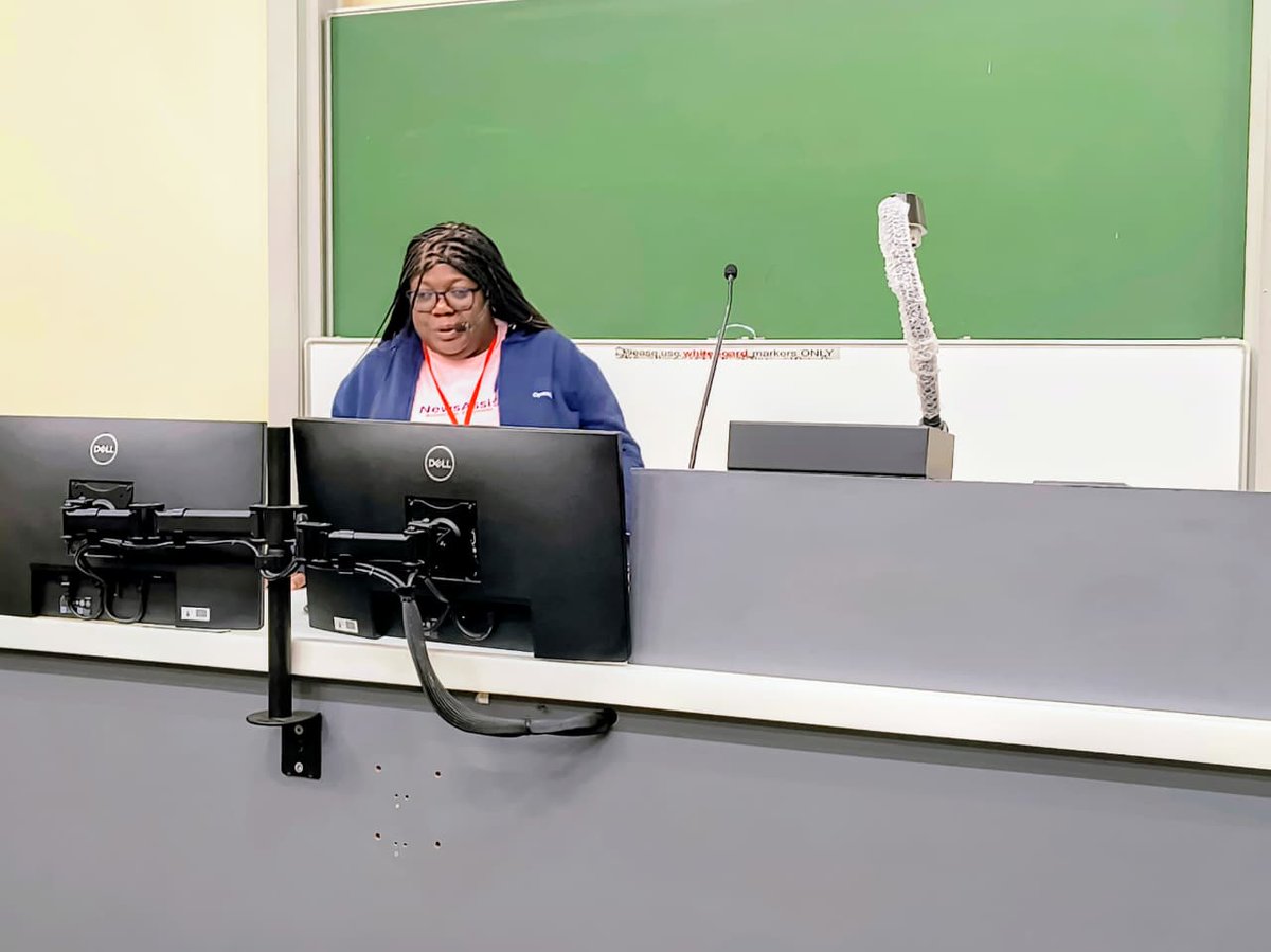 NewsAssist AI tweet media