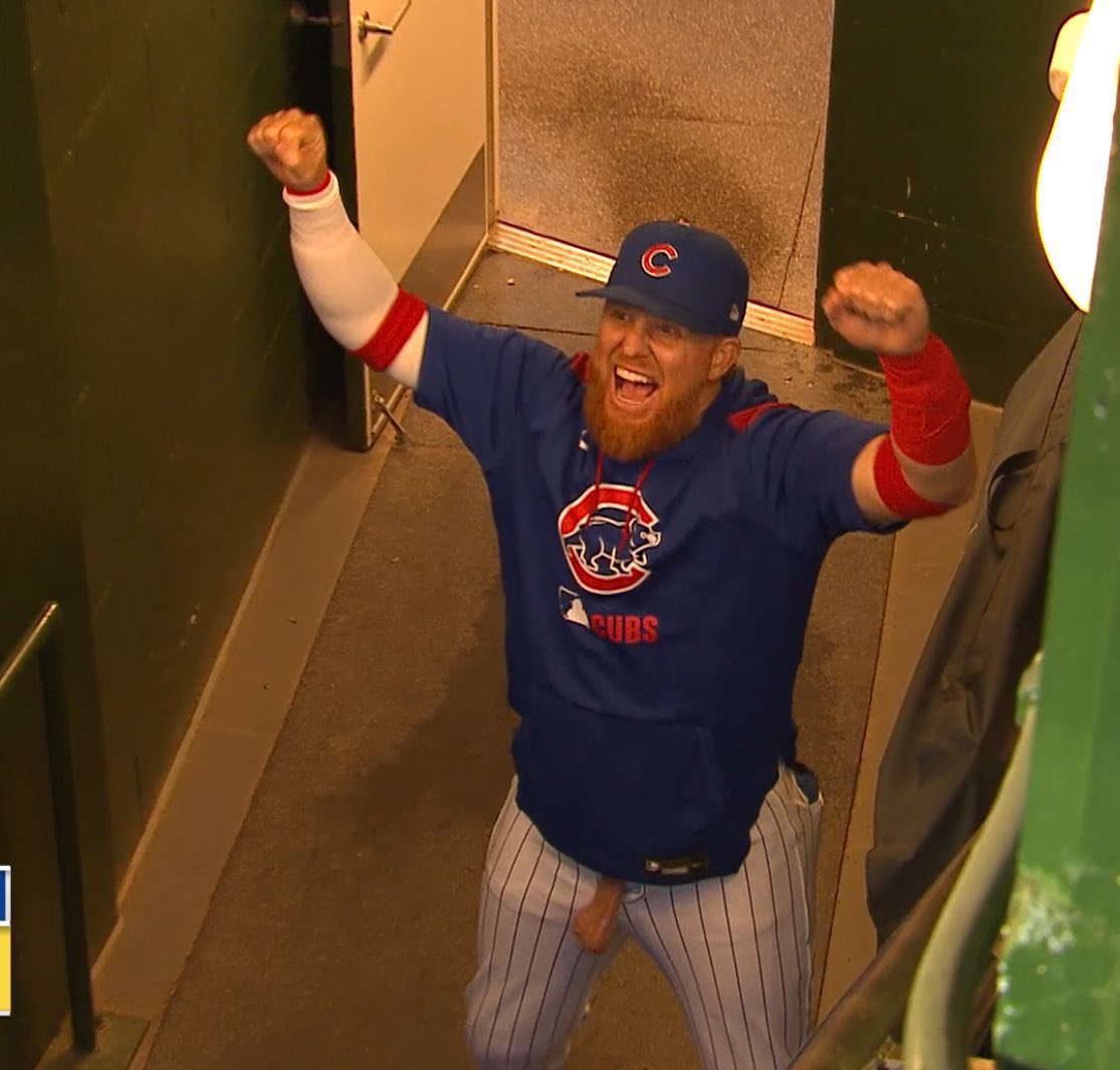Justin Turner will not be returning with the #Cubs, he will receive a 2 million dollar buy out. His greatest contribution to the team was this picture