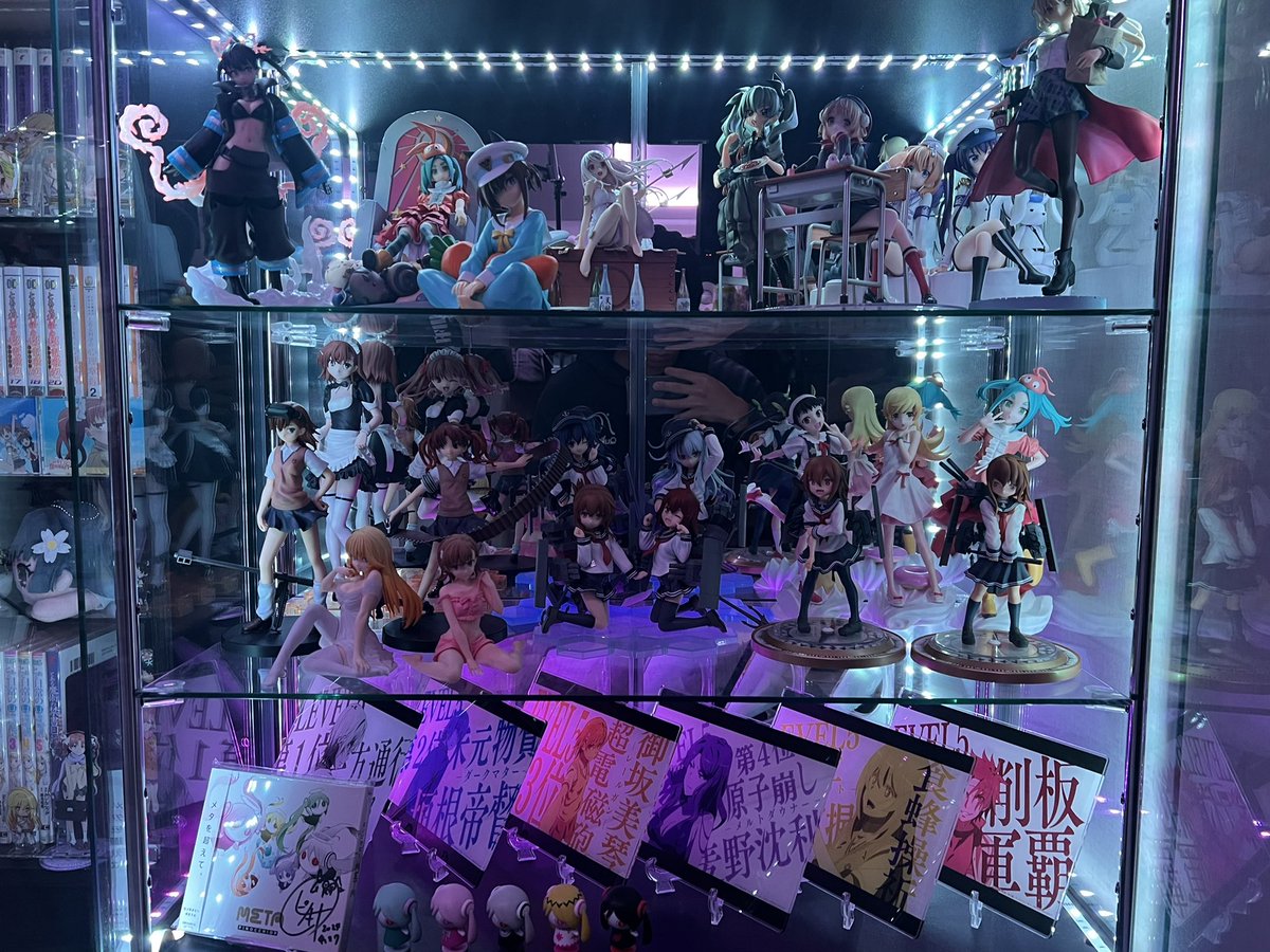 ICE_Candy__1's tweet photo. LEVEL5パネル持ってる人いるのかな https://t.co/cDCsyVRxJQ
