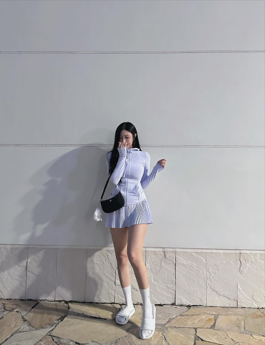 cxxsomi__'s tweet photo. @xiaod____ ⠀⠀⠀⠀
#글랜더 #glander
조금만 천천히 오길, ❄️ https://t.co/syCMDh0epV