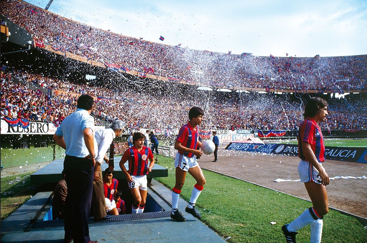 1982 - Apoyo incondicional. La más fiel.