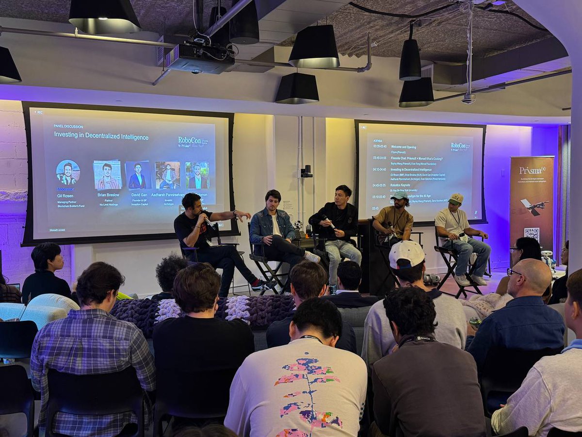 chynaqqq's tweet image. The @RoboCon_AI event we hosted in NYC was incredible.

I met so many brilliant people who are interested in robotics, and I&apos;m grateful to everyone who showed up, shared ideas, and made RoboCon NYC what it was.

Now the big question… where should we do the next one? 👀
