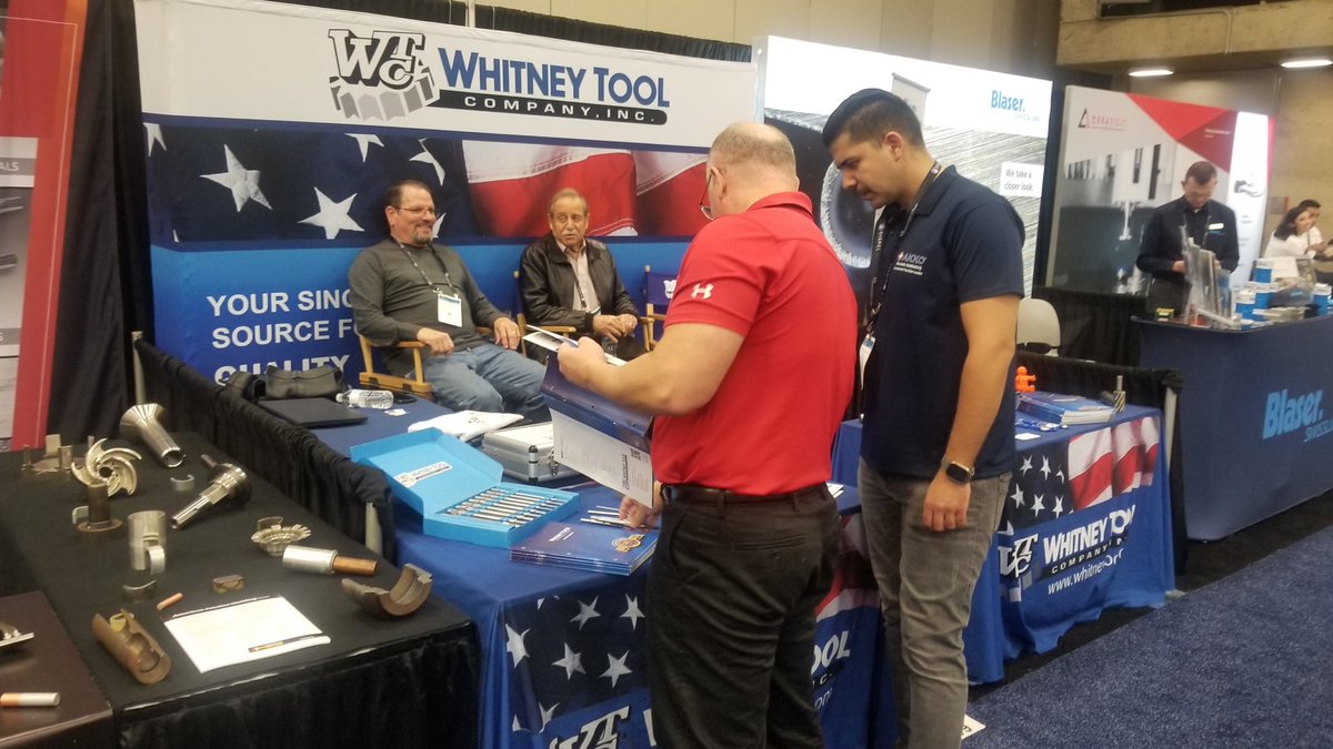 Hollywood_12's tweet image. Happy Last Day of the show! Stop by and see us Booth 909. #HOUSTEX2025 @mfgtechseries #cuttingtools #cnc #milling #manufacturing #tapextensions #drillextensions #holedeburring