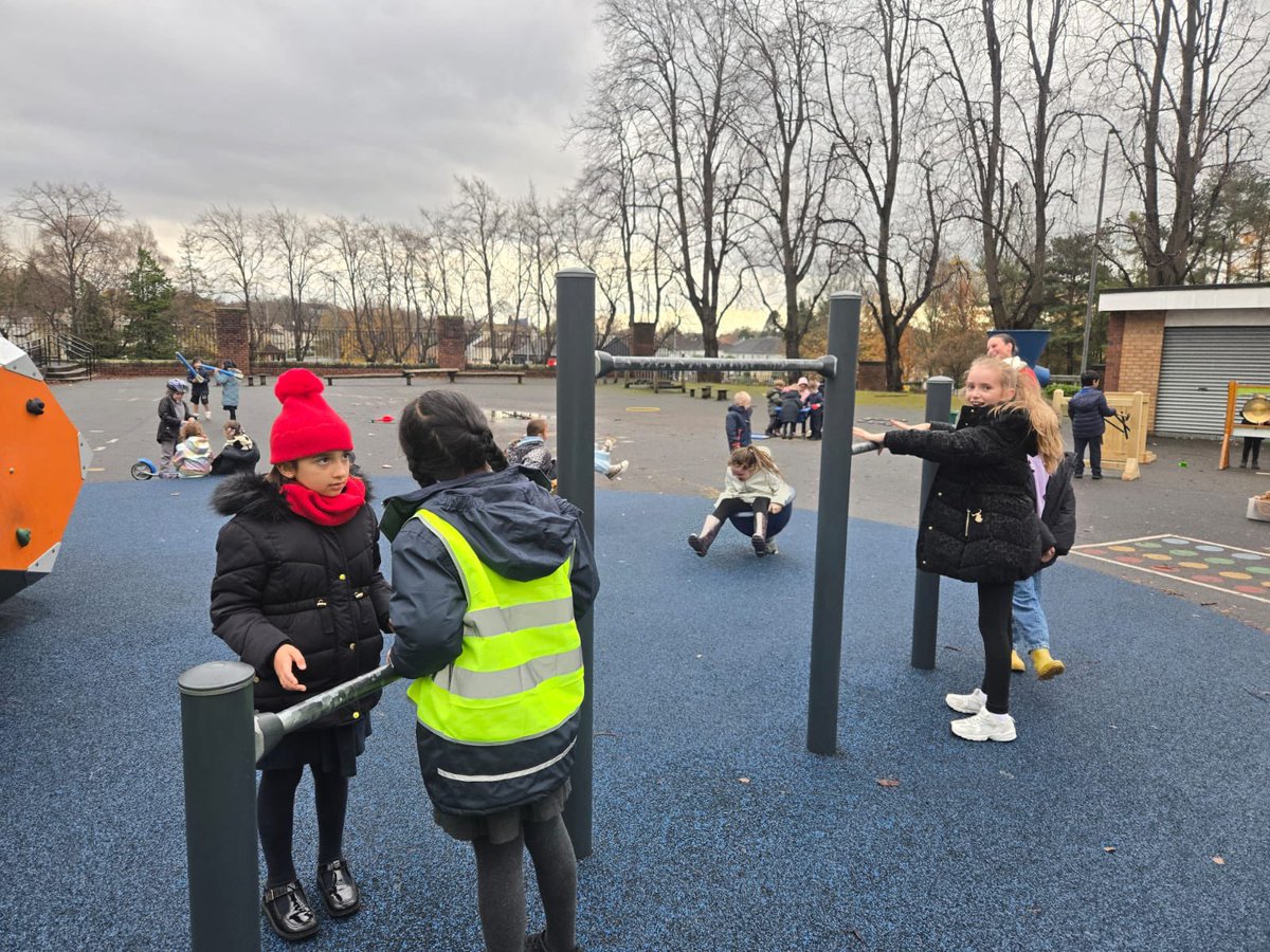 St Ninian's Pr! tweet media