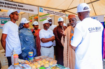 the_ACEProject's tweet image. The Honourable Minister of Education, Dr. Tunji Maruf Alausa, has commended the @CDA_BUK, for its outstanding research, innovation, &amp;amp; regional impact in advancing food security and sustainable agriculture across Africa. 🇳🇬
Read more: tinyurl.com/2s4j3pc7
#CDA #Nigeria #Africa