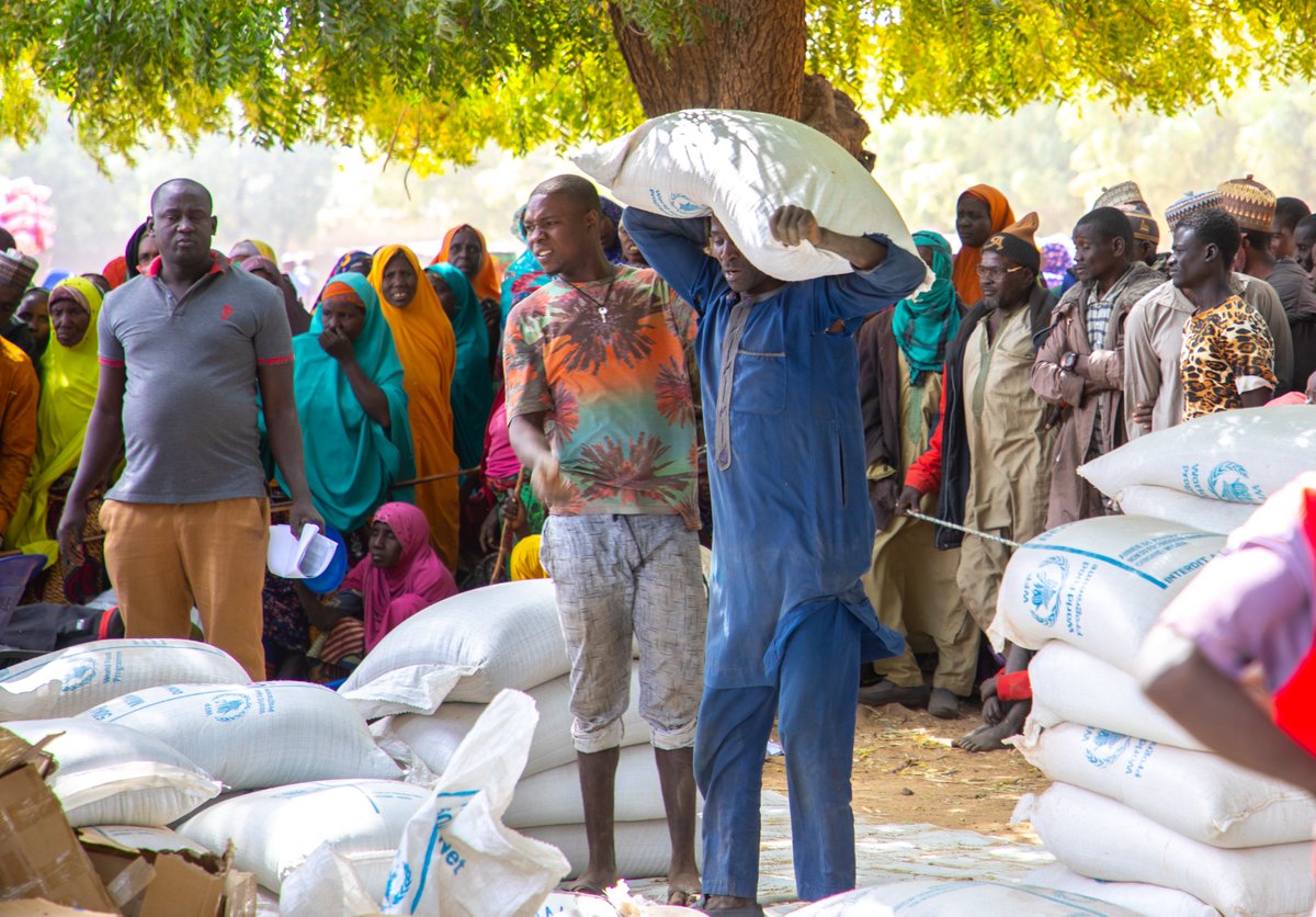 Merci à <a href="/eu_echo/">EU Civil Protection & Humanitarian Aid 🇪🇺</a> pour sa contribution précieuse, qui permet au PAM d’atteindre les populations les plus vulnérables, y compris celles déplacées par les conflits et vivant dans des zones difficiles d’accès

#sauverdesvies