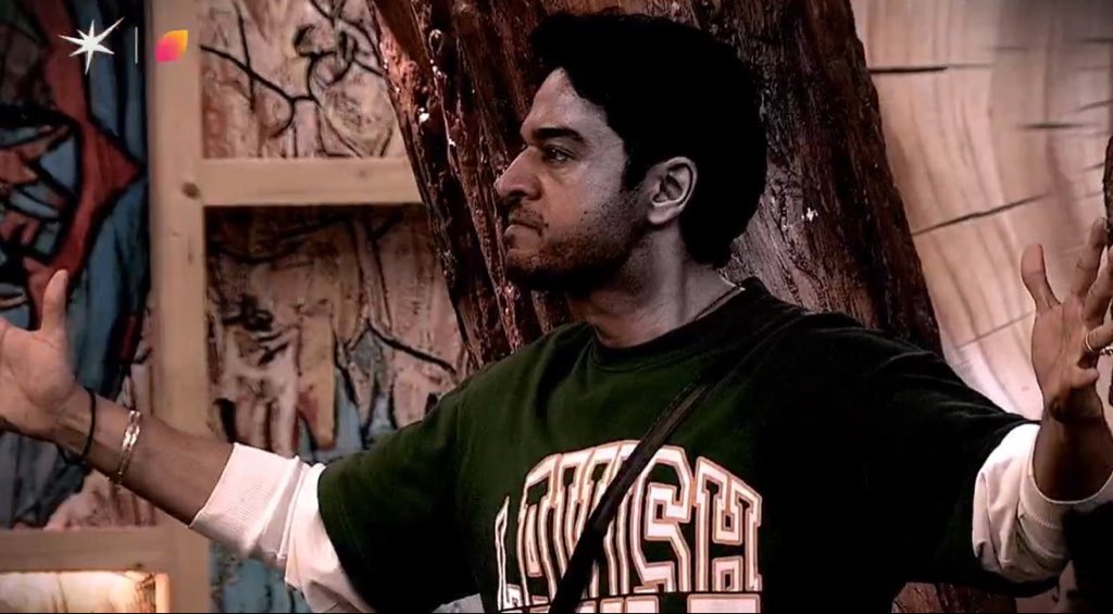 They said he’s playing on the back foot.
They said he’s not the player to watch.
But he always smiled and said, “When the time is right, you’ll see my side.”

And today this is the fiery side everyone was waiting for. 🔥

BB19 THE GAURAV SHOW