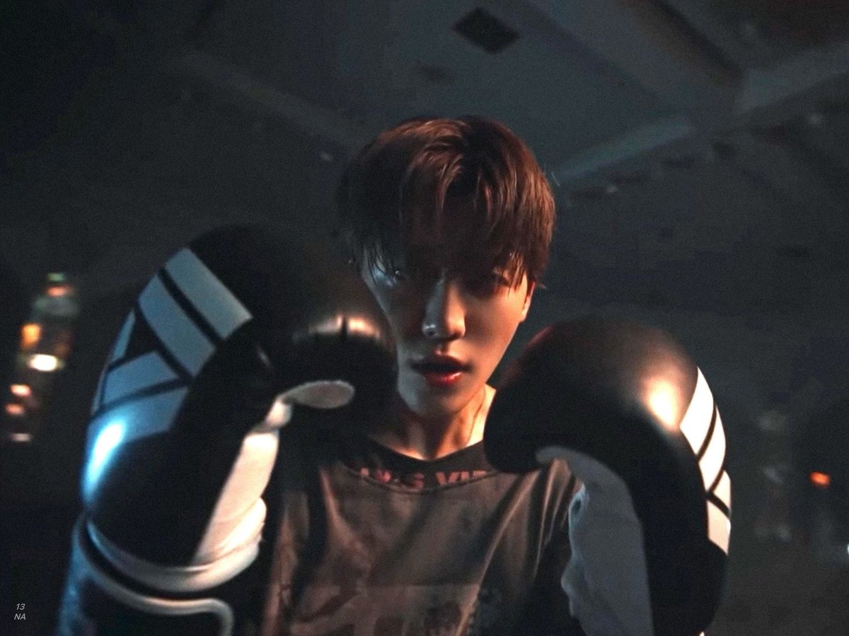 thirteenna's tweet photo. 📷 the hottest boxer, jaemin na. https://t.co/Jt0kk2R8kF