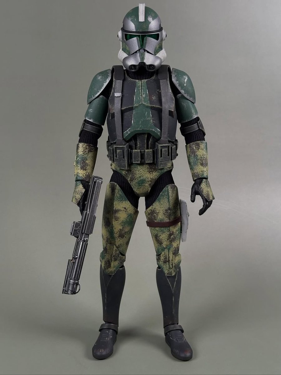 JediCollecting's tweet photo. Commander Gree by @roar.customs (IG)!
#StarWars #CommanderGree https://t.co/sT85FAV33H