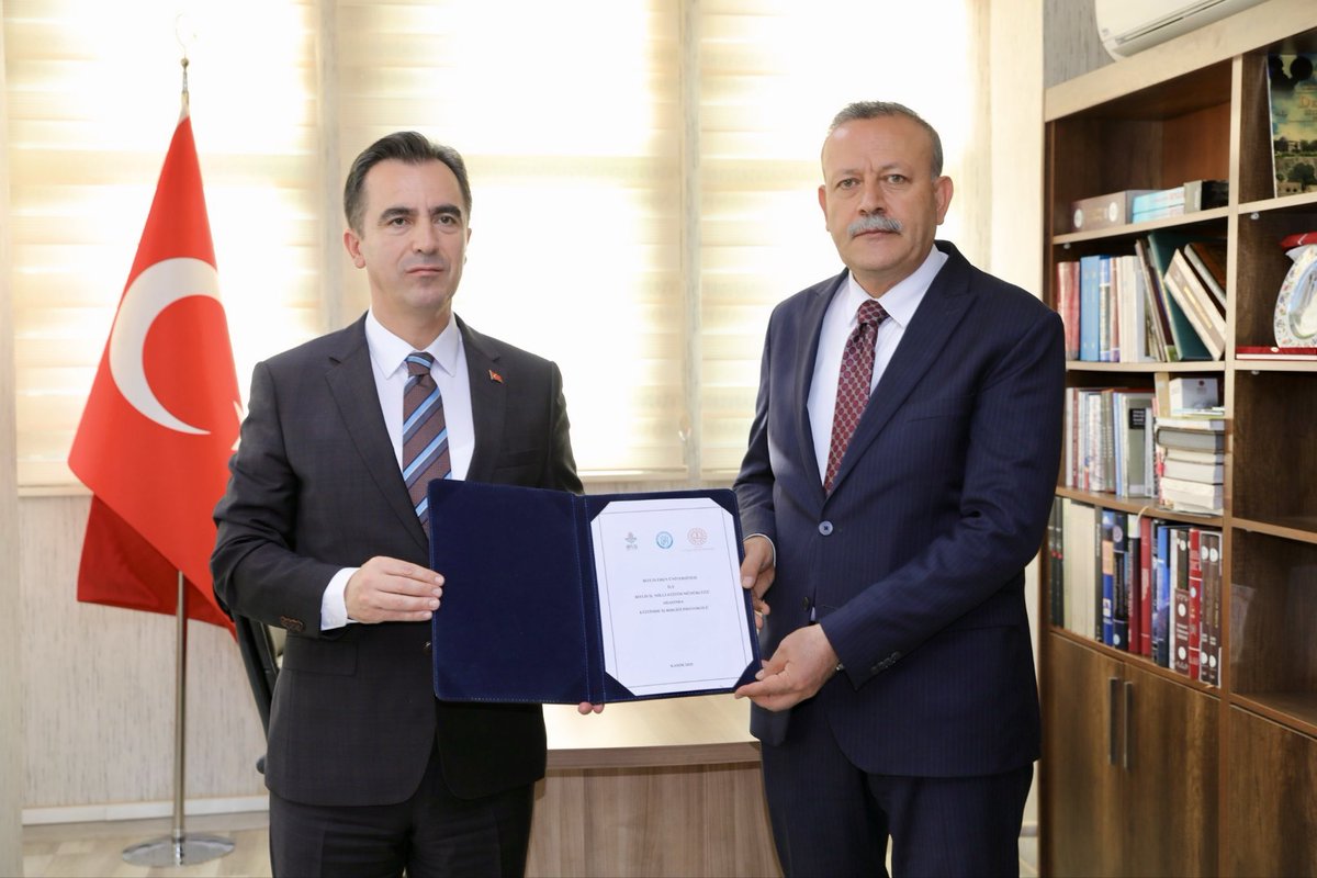 Bitlis Eren Üniversitesi ile İl Milli Eğitim Müdürlüğü Arasında Eğitimde İş Birliği Protokolü İmzalandı

Bitlis Eren Üniversitesi ile Bitlis İl Milli Eğitim Müdürlüğü arasında, eğitimde kaliteyi yükseltmek ve kurumlar arası koordinasyonu güçlendirmek amacıyla “Eğitimde İş Birliği