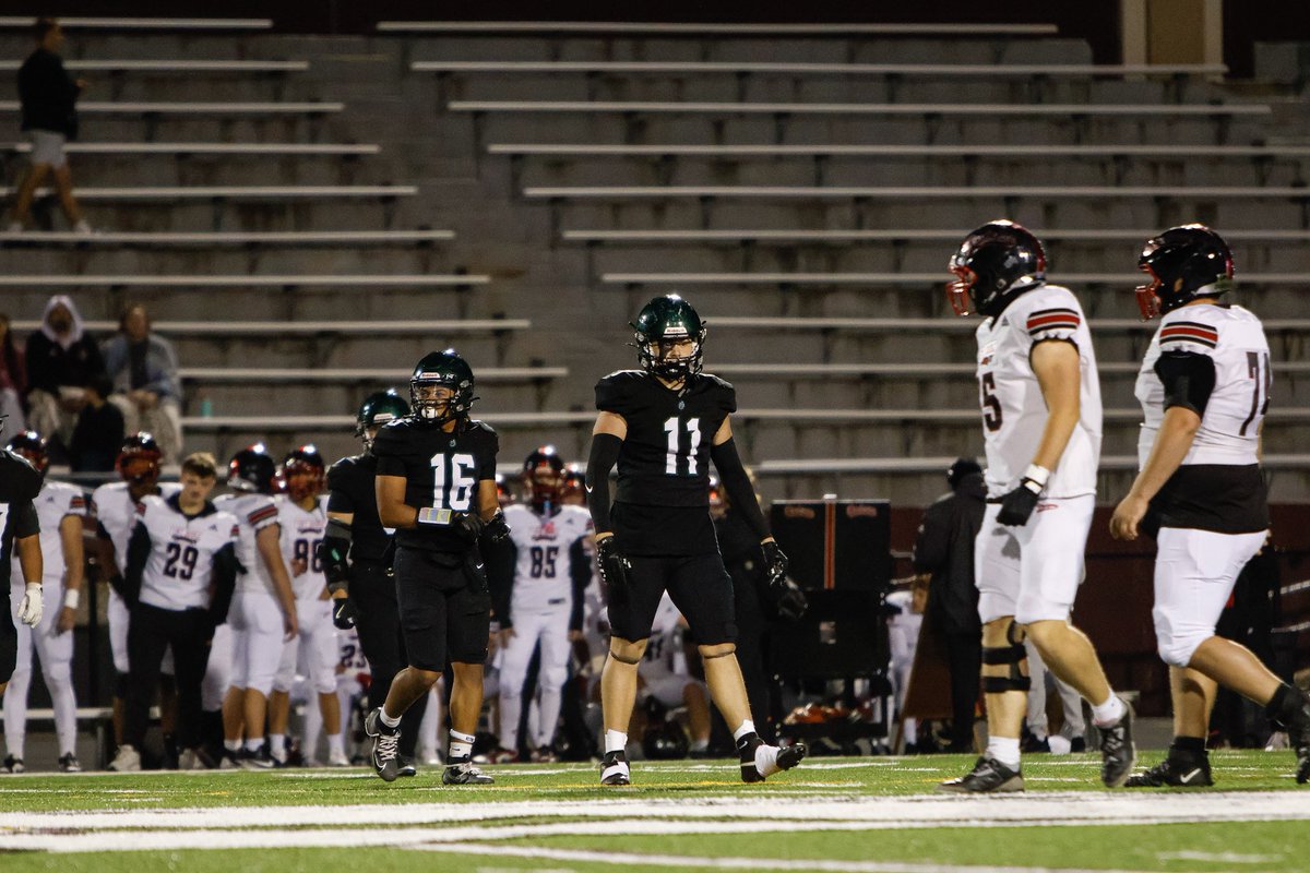 Phone - 712 301 6756
Email- cash.olson@icloud.com
6’1 215 pound inside linebacker