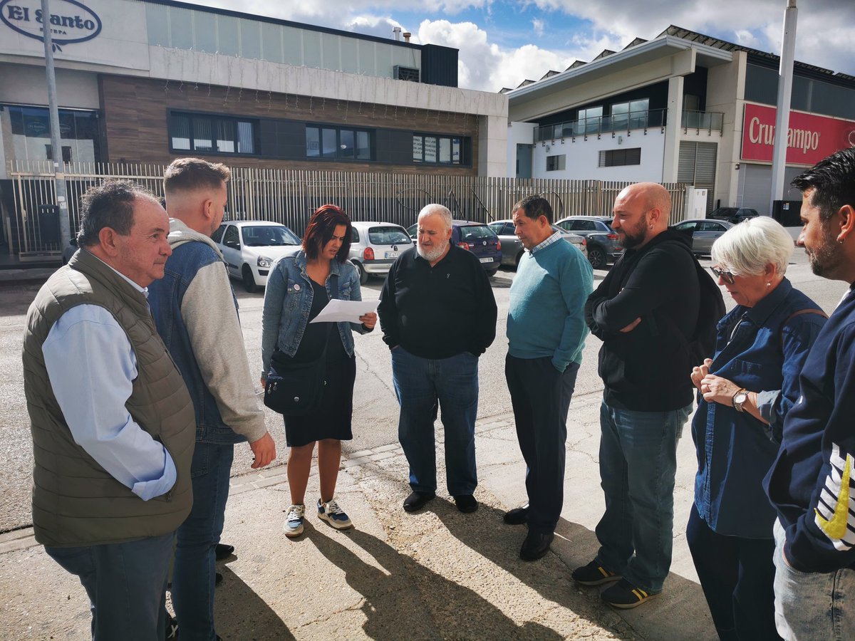 asiccoose's tweet photo. 🗞️#Hoy nos desplazamos a #Estepa para informar a las personas trabajadoras del sector del #mantecado 

ℹ️Repartimos tablas salariales e información útil  relativa a convenio #CCOOSeMueve

📢Las empresas con representación de #CCOO tienen mejores condiciones salariales‼️
#CCOOTuMejorOpcion 
#CCOOIndustriaSevilla