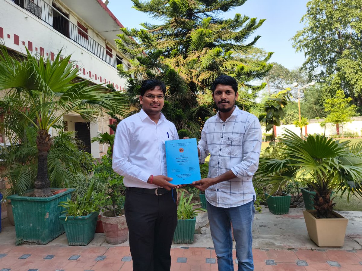 असिस्टेंट प्रोफेसर छोटे भाई सोनू सैनी को राजस्थान विश्वविद्यालय के गणित विभाग से Ph.D की उपाधि मिलने पर हार्दिक बधाई एवं शुभकामनाएं।
<a href="/sonusingh_0807/">Dr. S.K. Saini</a>