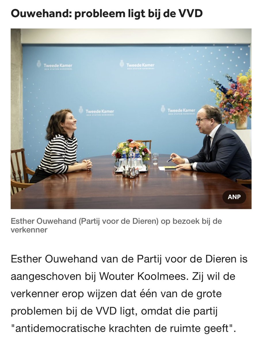 Kabinet kan alléén gevormd worden met democratische partijen die rechtsstaat respecteren. VVD doet dat niet. Tegen verkenner gezegd dat daar eerst maar eens de schijnwerpers op moeten worden gezet.

Laten we ophouden met doen alsof het normaal is dat de VVD allerlei eisen stelt.