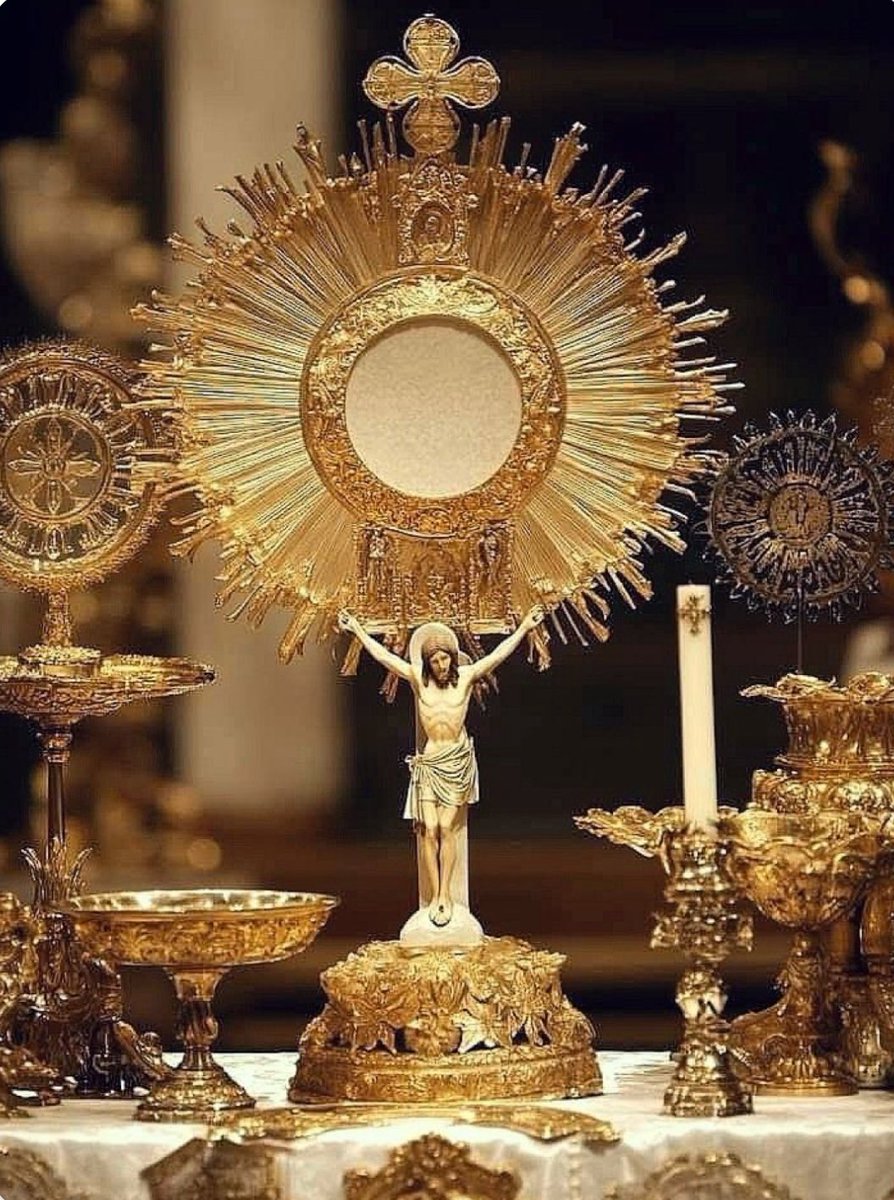 Hi everyone!
I’m heading out to adoration soon, but I’ll be there for awhile …
If you would like prayer, just drop a note or write “personal intention”… I’ll be praying a rosary for you while I’m there.
God bless you all 🙏🏻