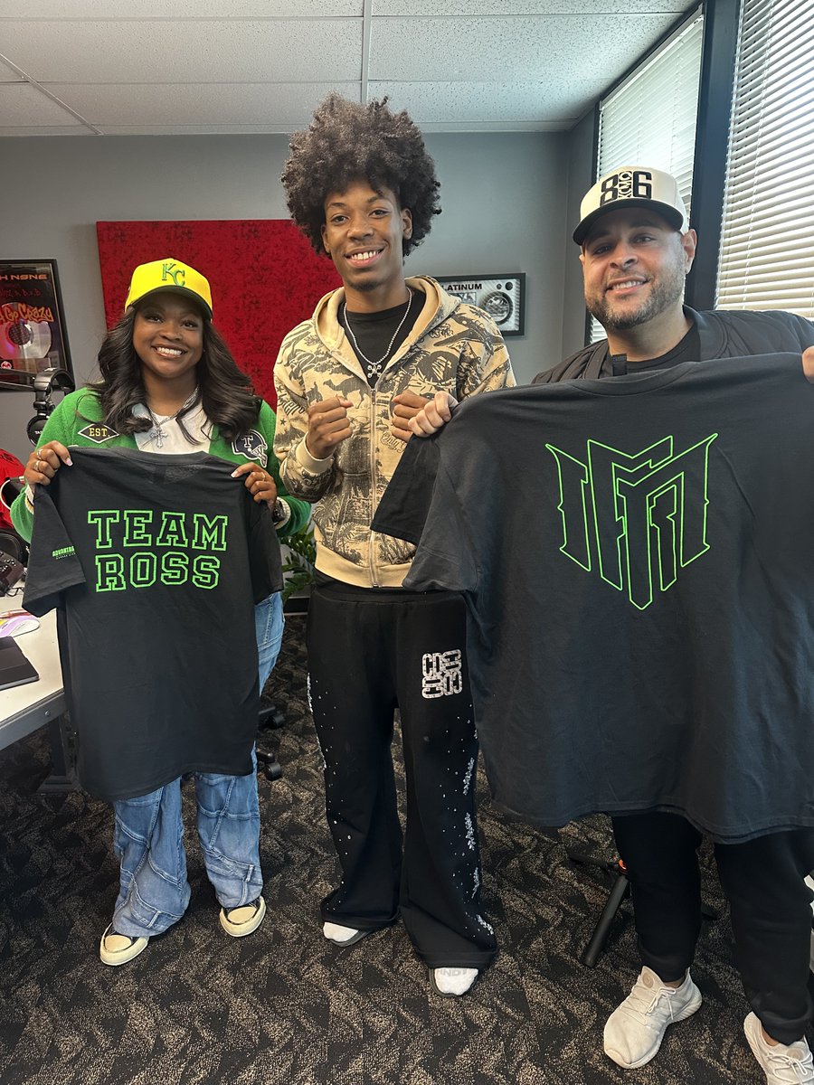 #DeonaHuSTLe🎙Duh! tweet media