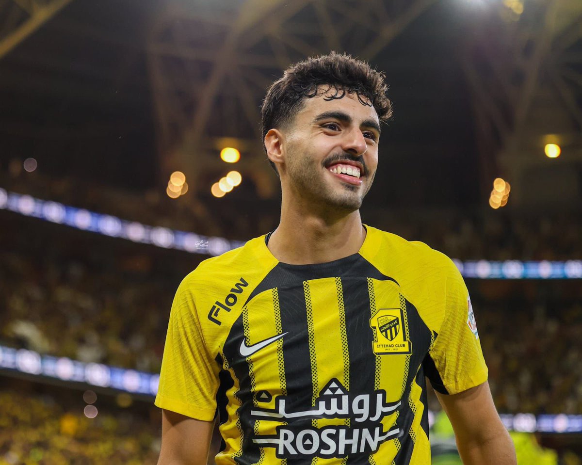 📢 أعلن نادي الاتحاد عن إصابة سعد الموسى بكسر في الكاحل الأيمن أثناء التدريبات، وسيخضع لعملية جراحية خلال الفترة المقبلة.

لم يحدد النادي مدة الغياب، إلا أن مثل هذه الإصابات قد تُبعد اللاعب عن الملاعب لمدة تصل إلى 4 أشهر 🤯!