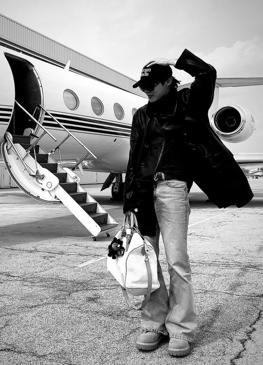 I vote #jhope for #2025MAMAVOTE