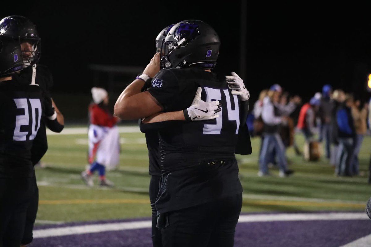 AshtonDayhuff41's tweet photo. Senior Season Highlights

 https://t.co/r7akBny9iH

@H2TrenchFactory @ghstcfootball @PrepRedzoneIN @GHSTigerCubs https://t.co/4yKbO6pRHe