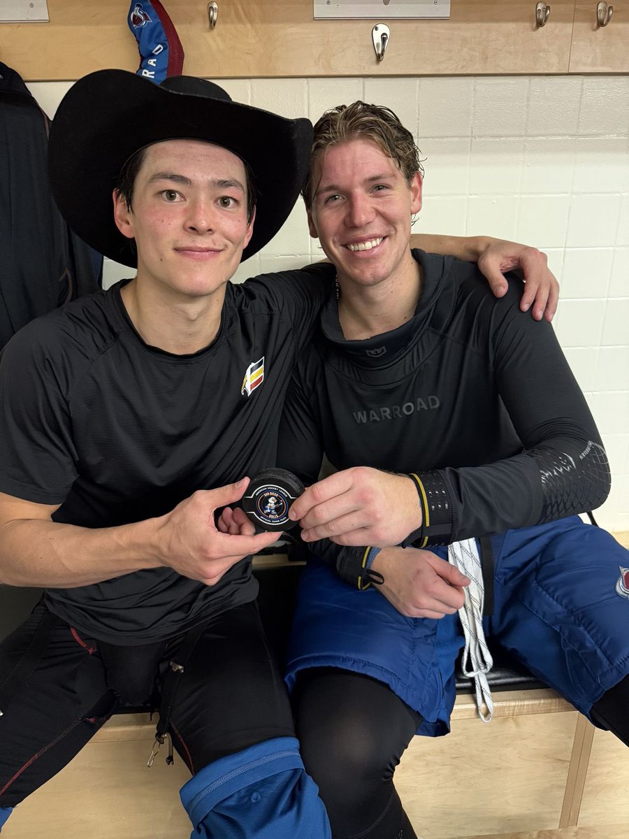 ColoradoEagles's tweet photo. Good morning! Here’s a pic of Attard and Yoon after they scored their first Eagles’ goals! https://t.co/wG30AJIMie