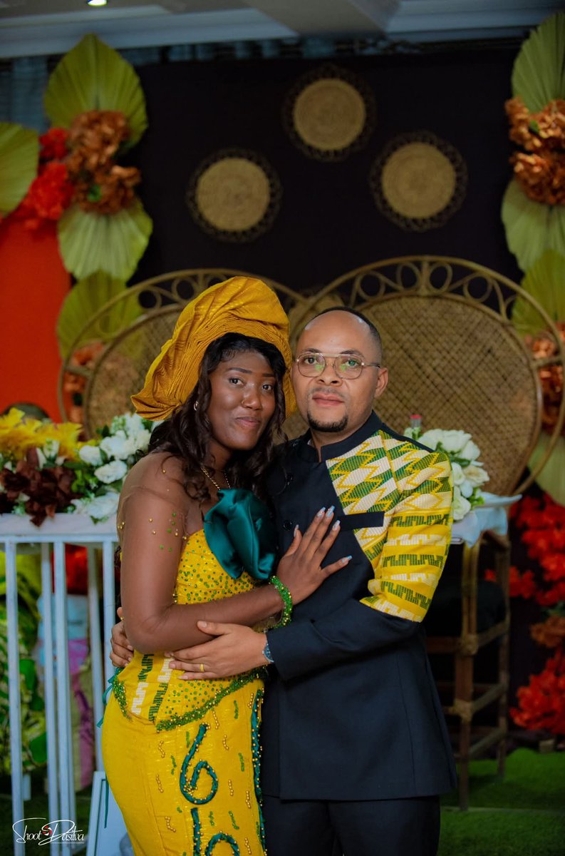 DasylvaNgandu's tweet photo. MARIAGE COUTUMIER
Mr Sam & Mm Alpho
Da Silva agency 🇨🇩
☎️+243 973 309 310
Nous sommes plus proche de chez vous!
@à la une
#FMMDI
#Kinshasa
#CONGOLAISTELEMA https://t.co/yfrvzOcwBS