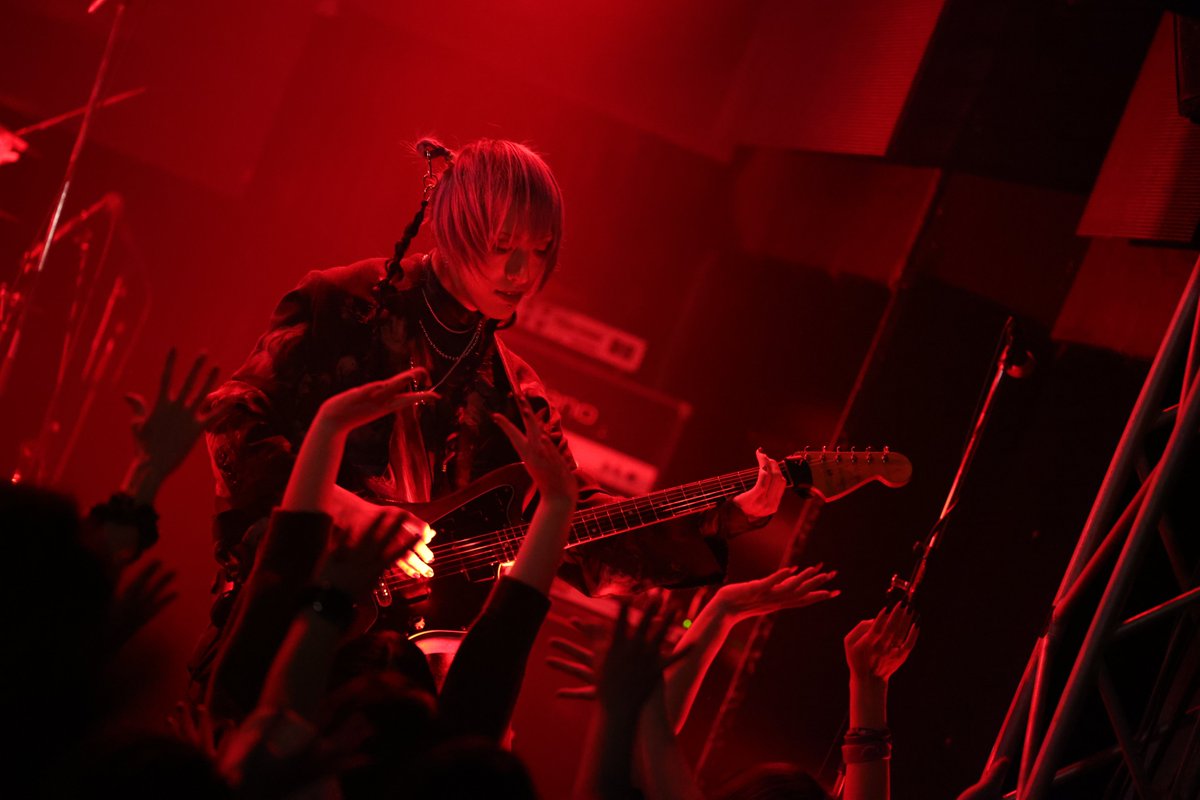 LAY ABOUT WORLD イザナ (@LAW_Izana) / Posts / X