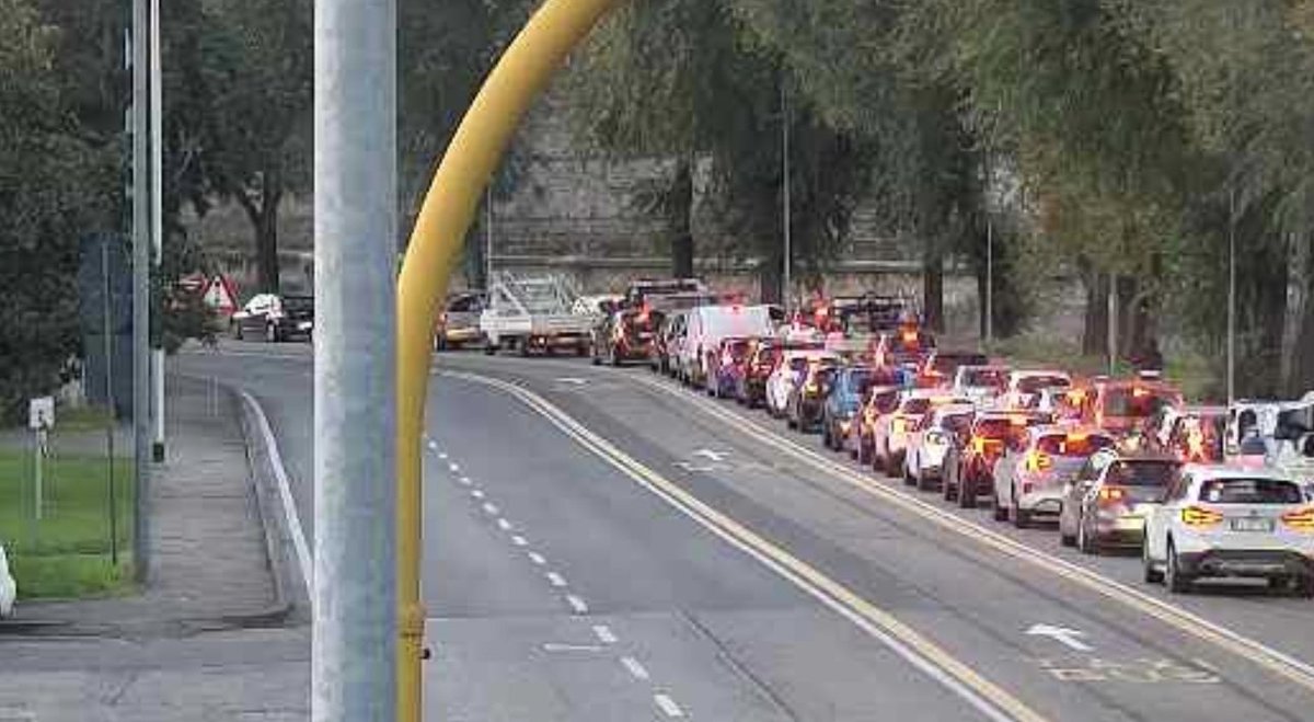 +++ATTENZIONE+++Traffico bloccato in via Torbido per incidente stradale; evitare la zona #pattuglie #polizialocale sul posto
