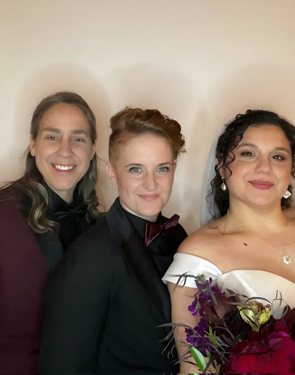 Katie Dickerson tweet media