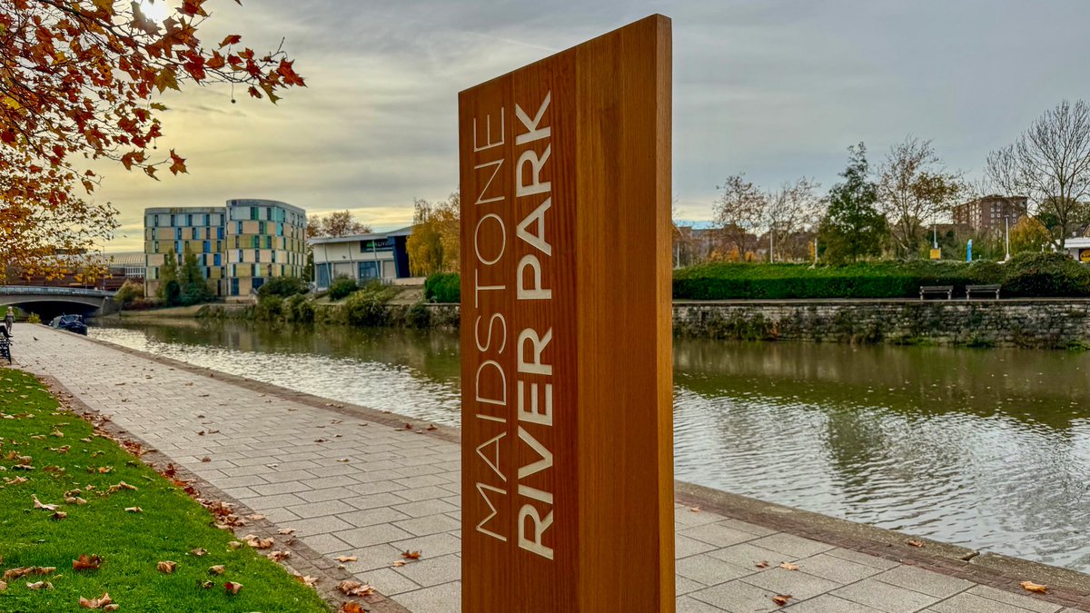 🤩 Ahead of Maidstone River Park’s 25th anniversary next year, some new signage has been installed at three key entrance points to the riverside.

#maidstone