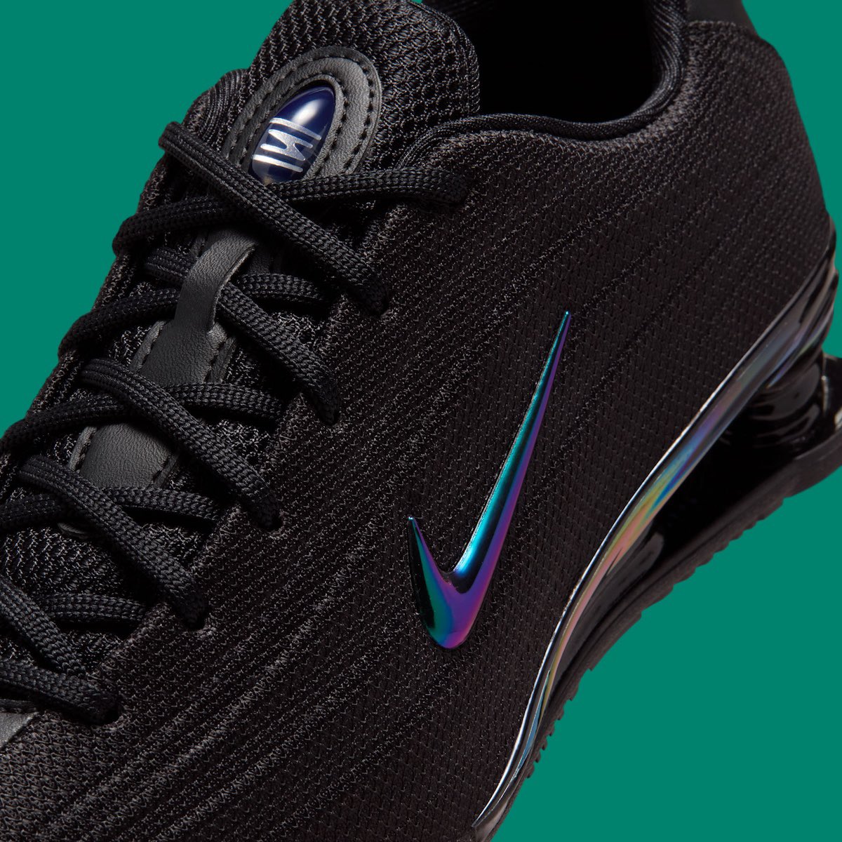 SBDetroit's tweet photo. Nike Shox Z “Black Iridescent” releases November 15th 💡

DETAILS:  https://t.co/NO0lH1VbGL https://t.co/jiAmlZU65k