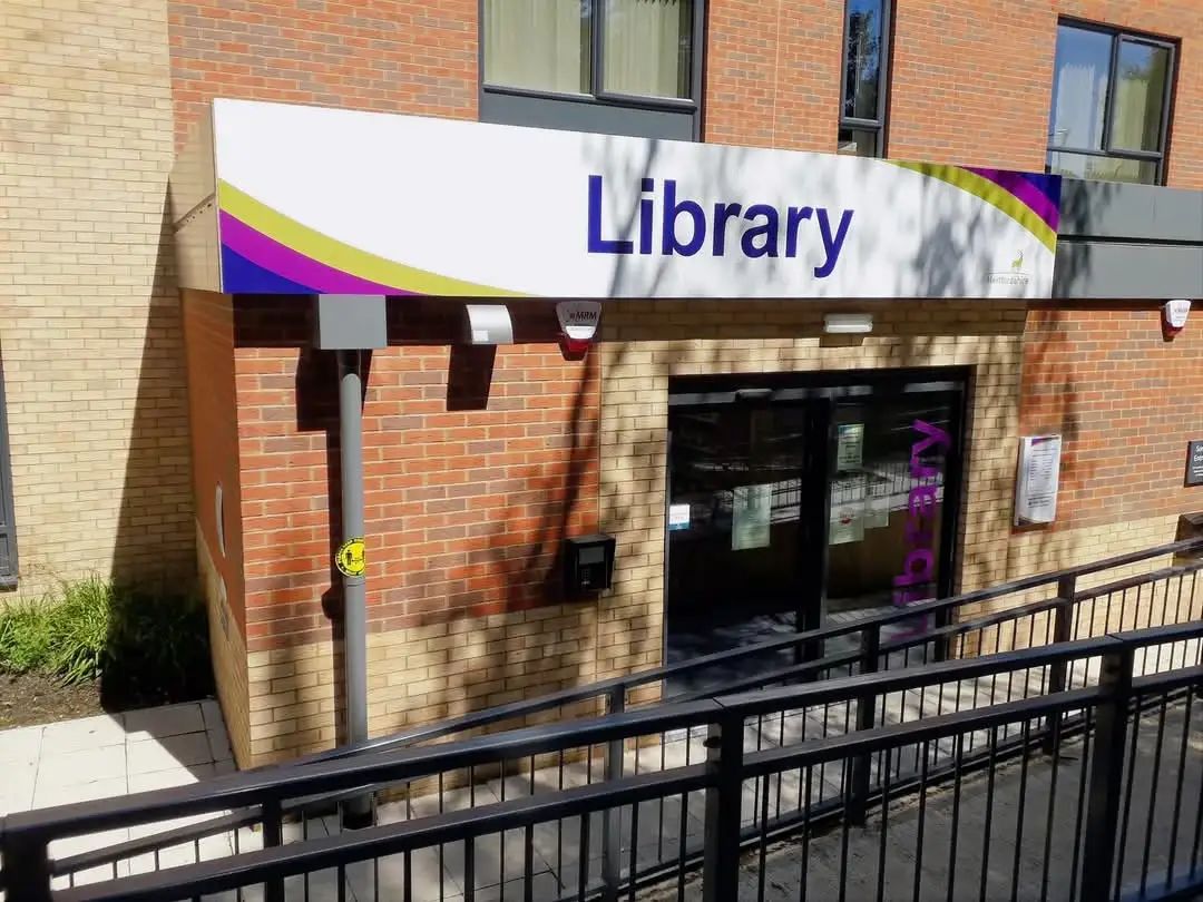 KnebCommLibrary's tweet image. Come visit us at Knebworth Library 

Our Opening Hours are:-

Monday 2-6 for a Warm Welcome 
Tuesday 2.30-4.30
Wednesday 2.30-4.30
Thursday 9-11 for Baby Rhyme Time &amp;amp; Story Time 
Thursday 2-6 for a Warm Welcome 
Saturday 9-1 for a Warm Welcome