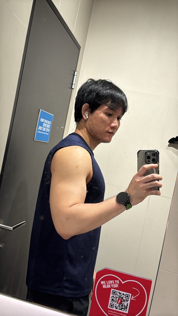 Mostpst's tweet image. ละหน้าอย่างเหี้ย เอาหุ่นแบกได้ยัง555