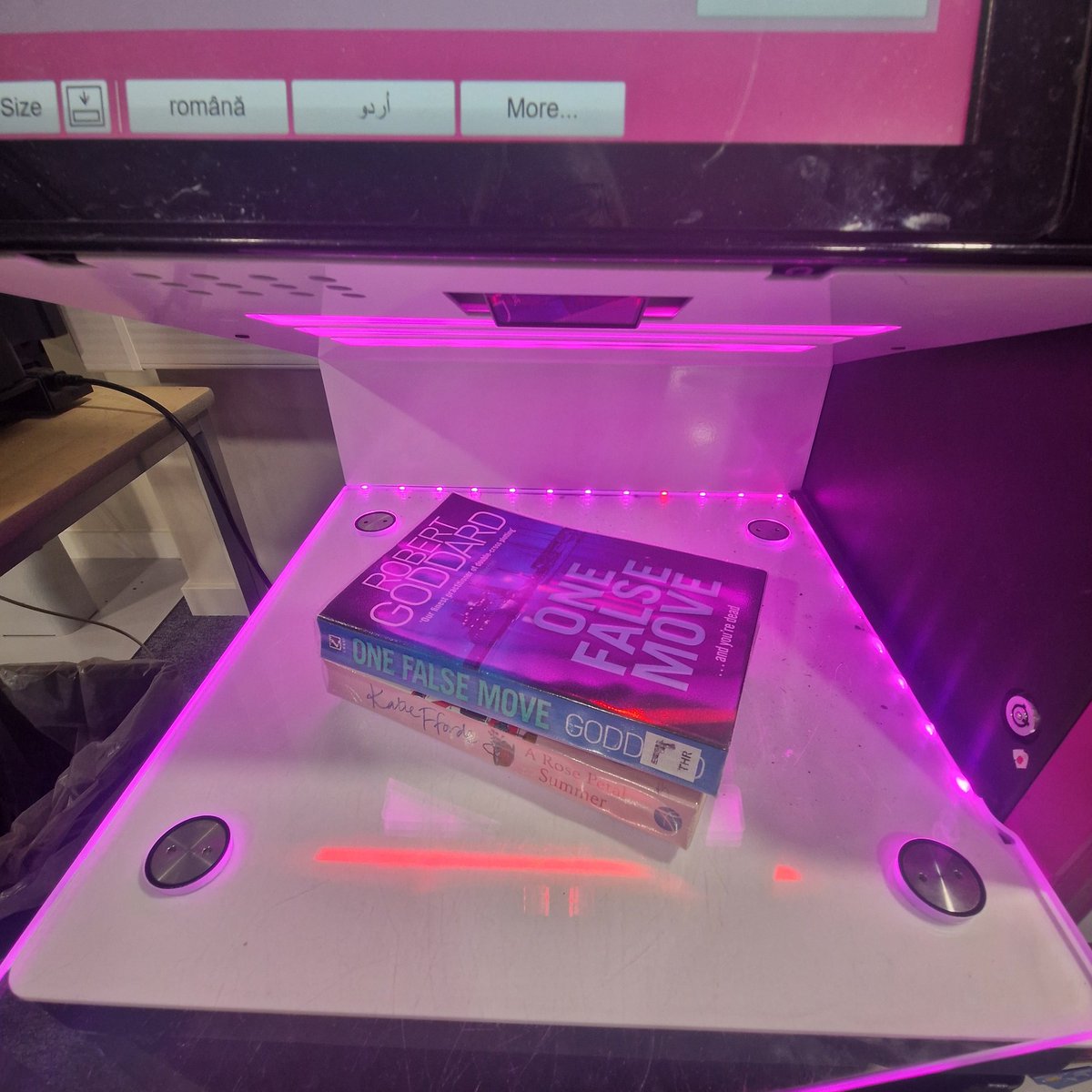 KnebCommLibrary's tweet image. When you visit us to borrow books please remember to bring your library card as you need this to be able to borrow library books.

#KnebworthLibrary #borrowingabookfromthelibrary