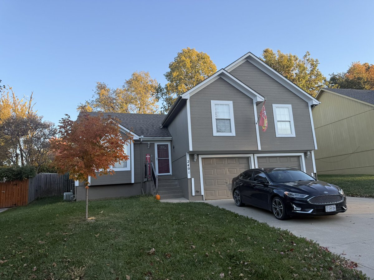 I am definitely not a fan of the fall weather. At least the tree I planted a few years ago looks kind of pretty.